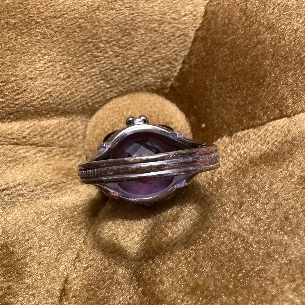 Judith Ripka amethyst Olivia ring. - Picture 6 of 8
